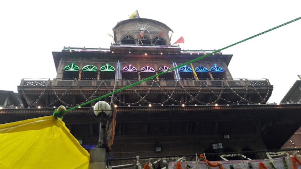 Banke Bihari Temple-2